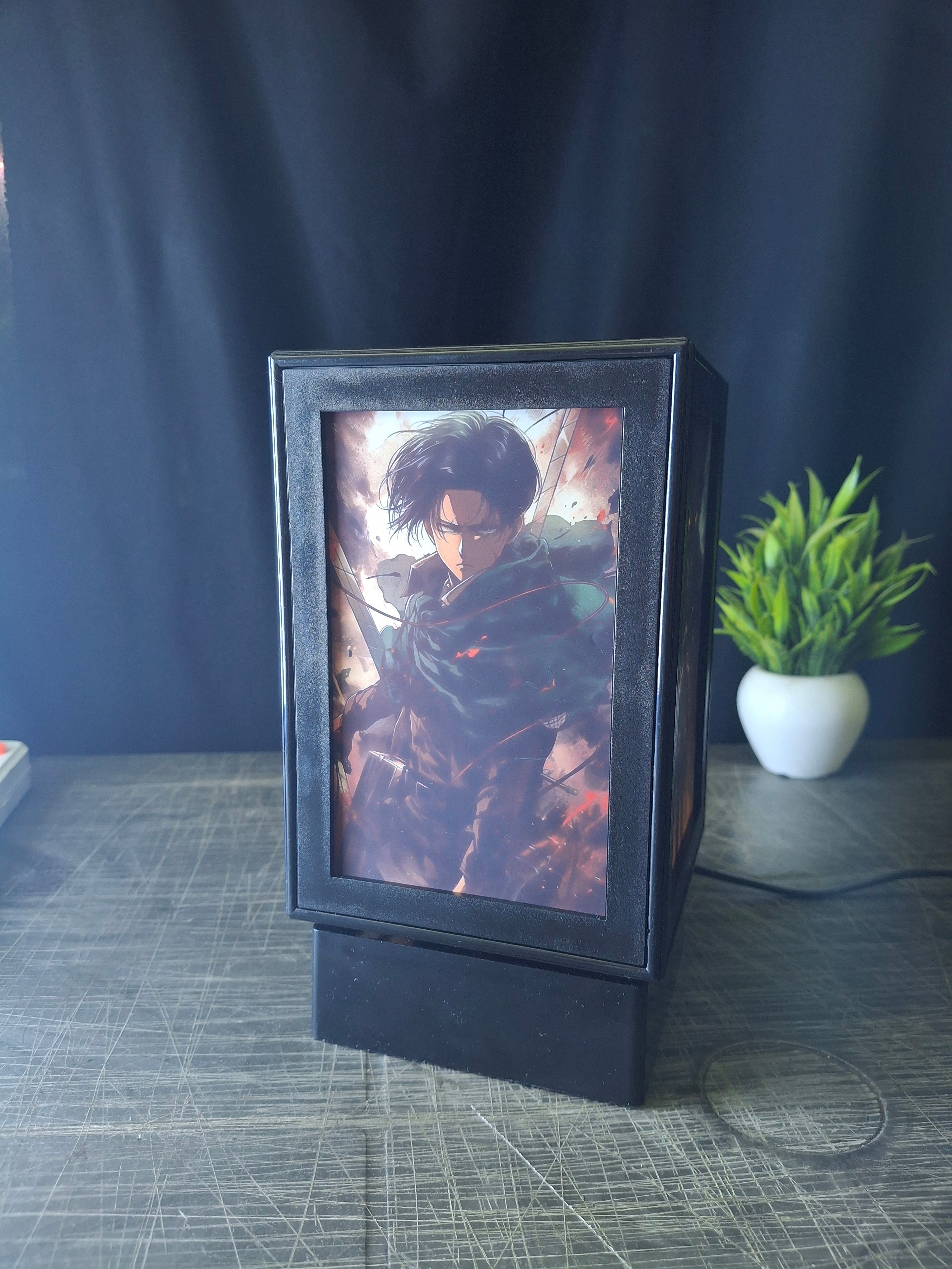 Attack On Titan - Rotating Desk Lamp