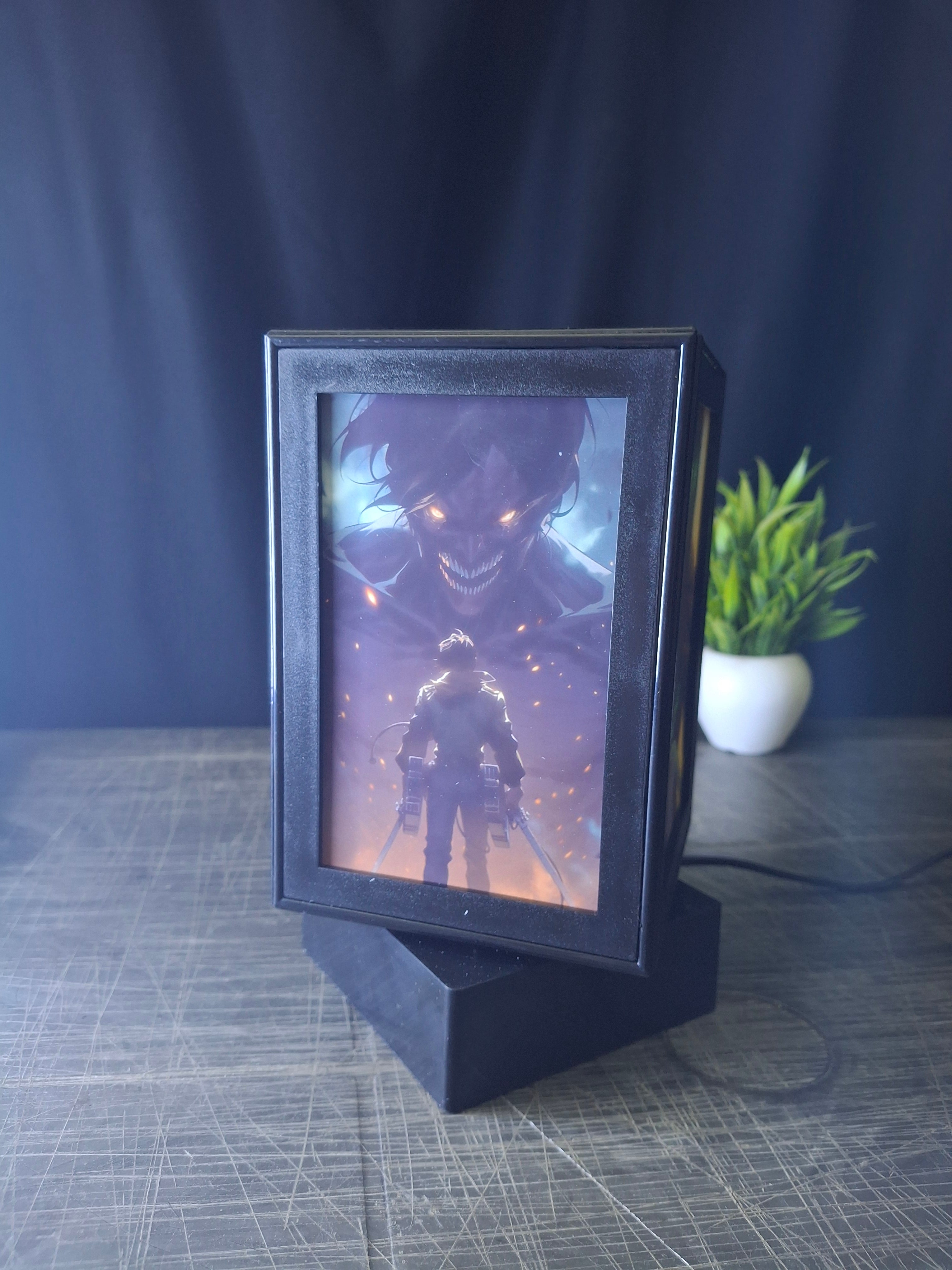 Attack On Titan - Rotating Desk Lamp