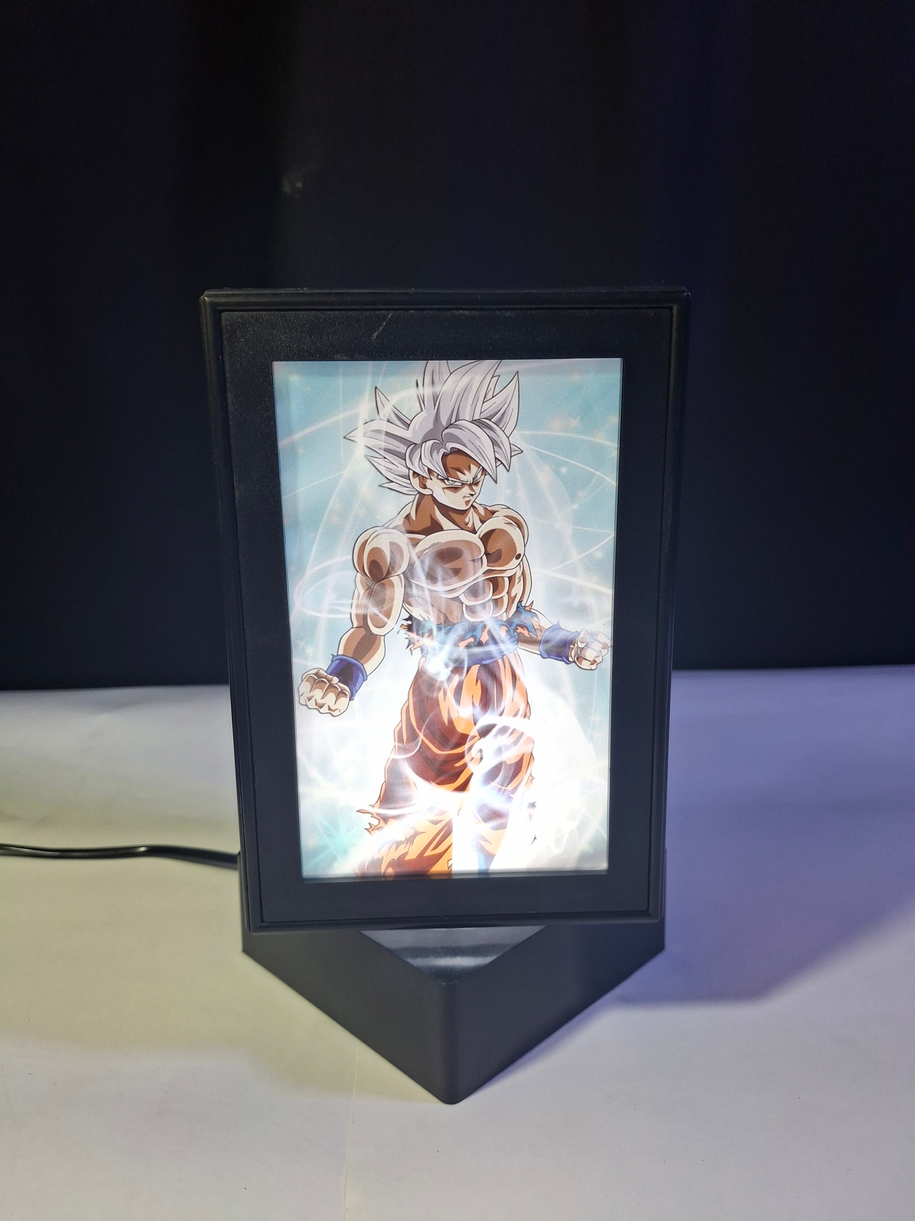 Goku -  Rotating Desk Lamp
