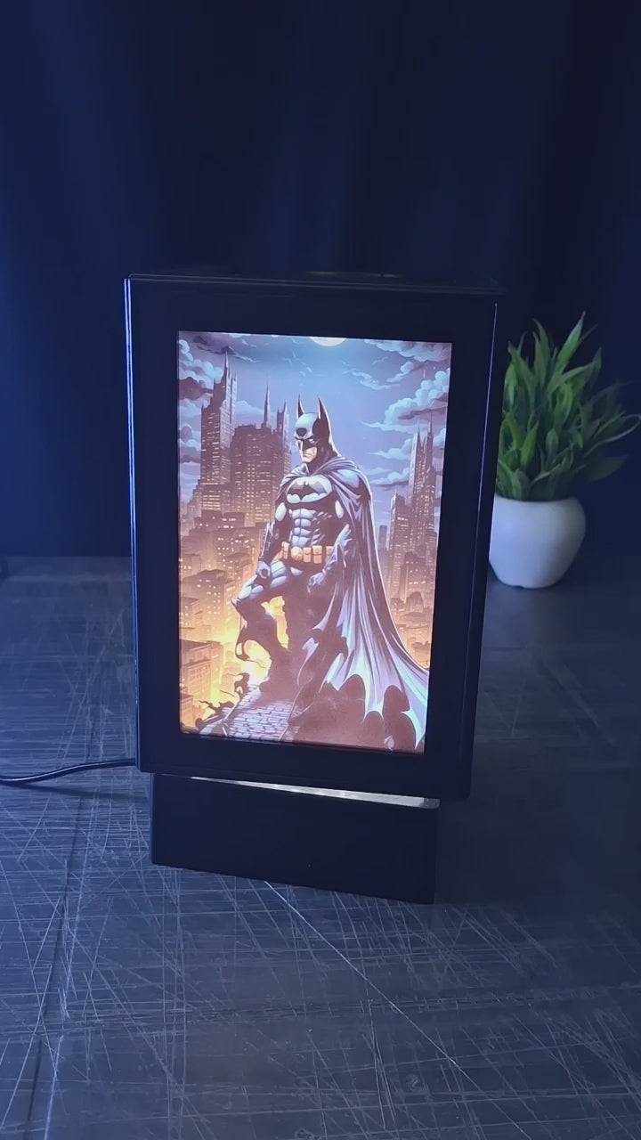 Batman - Rotating Desk Lamp