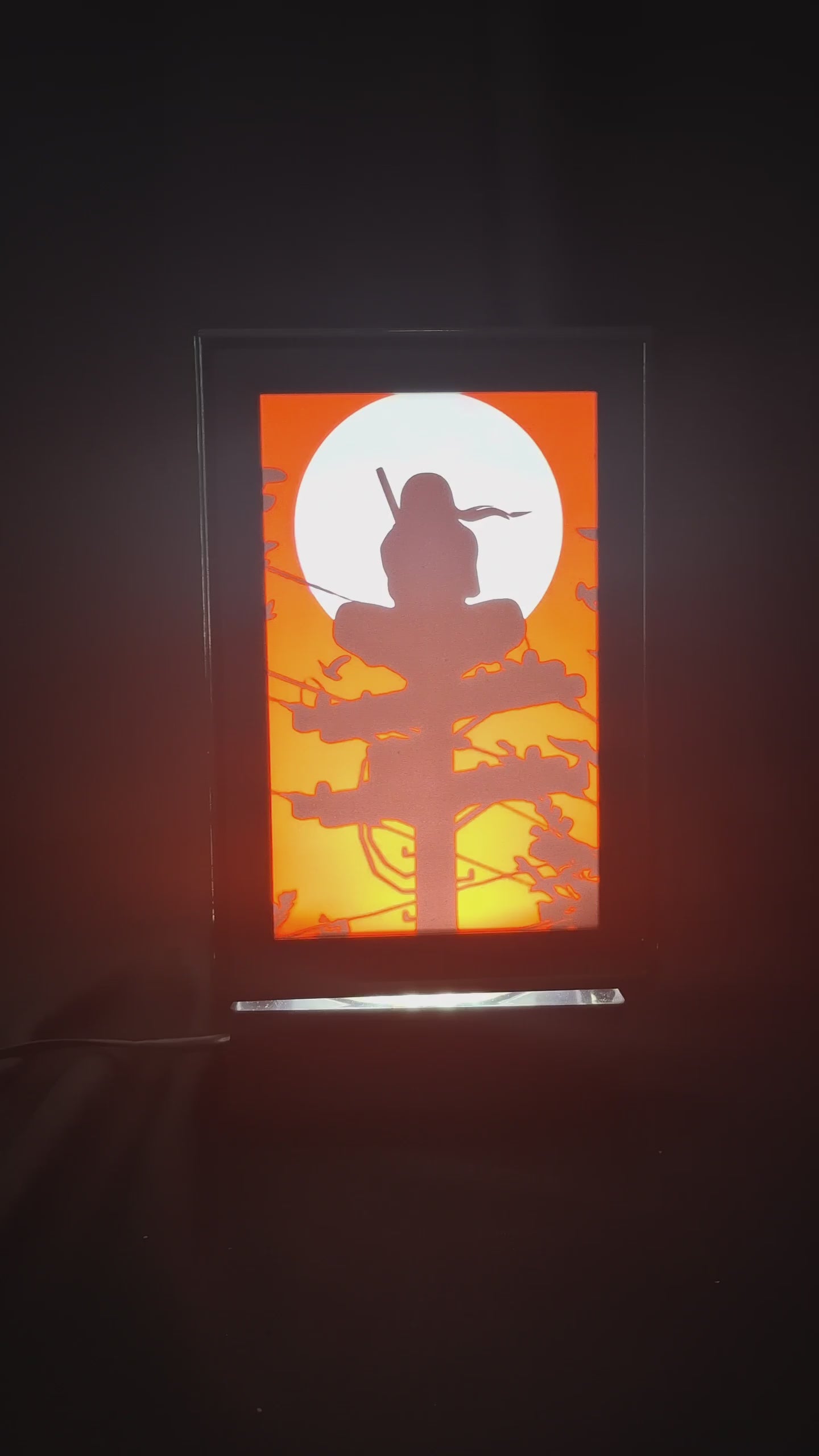 Itachi - Rotating Desk Lamp